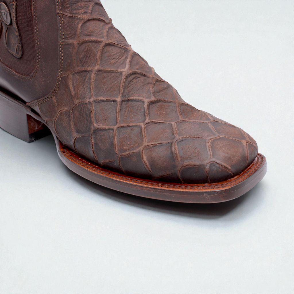 Men’s Pirarucu Print Western Botin in Chocolate – H42R7294