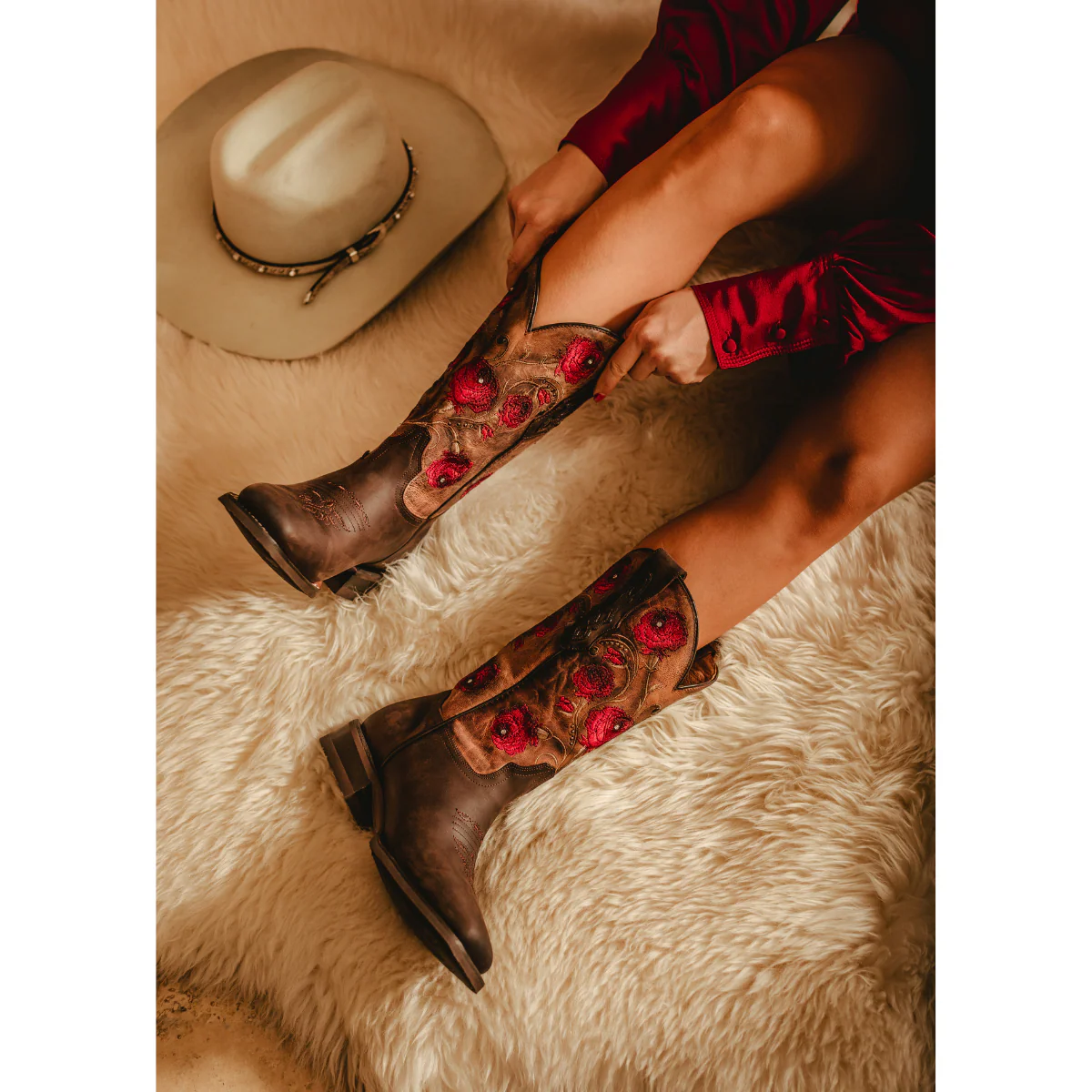 Rio Grande Women's Felipa Embroidered Flowers Western Boots - Square Toe
